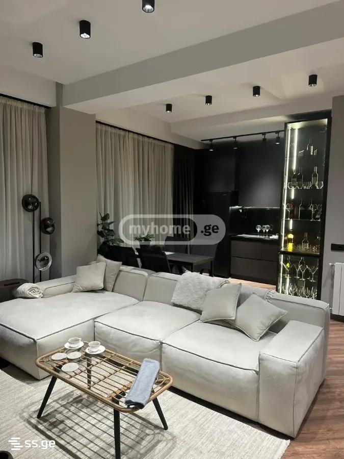 parnavaz mepe avenue 1 - 3 rooms