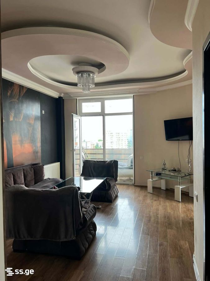 Bochorishvili st. 8 - 3 rooms