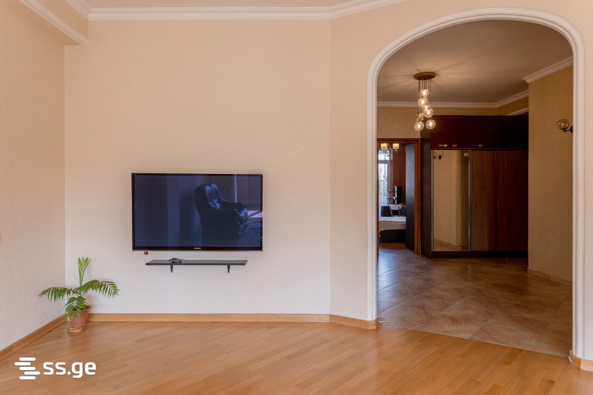 vaja-pshavela avenue 70ბ - 5 rooms