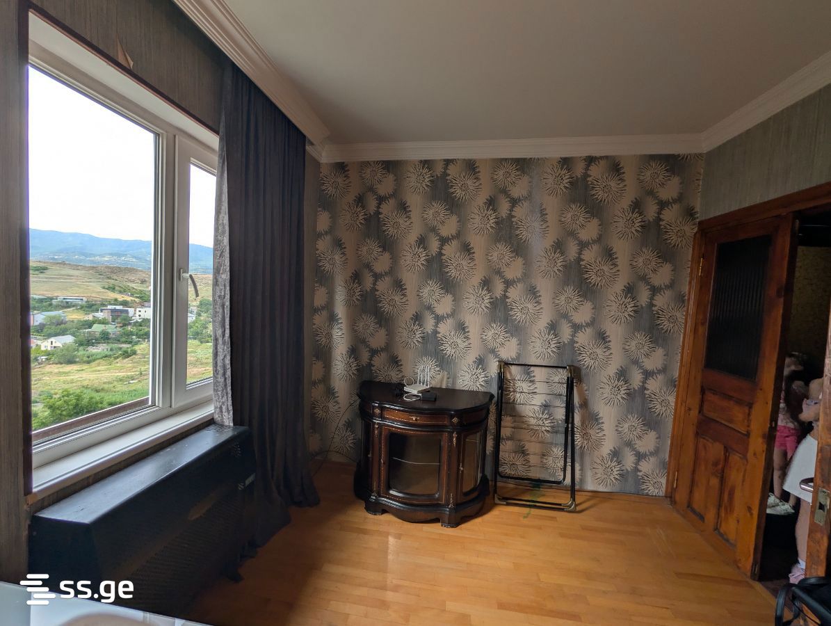 dumbadze ave 14 - 2 rooms