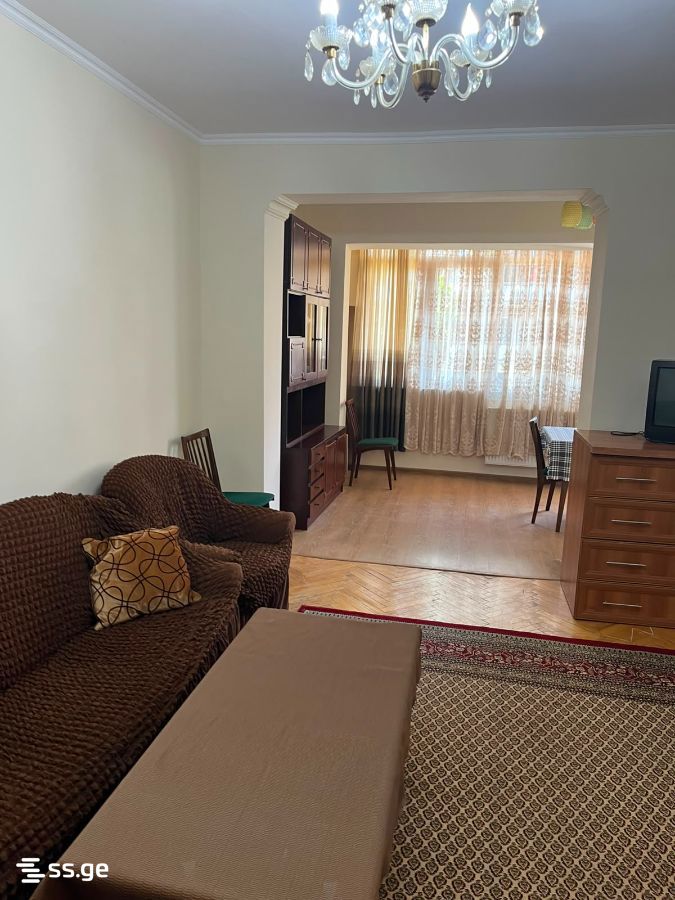 pekini st. 17 - 3 rooms