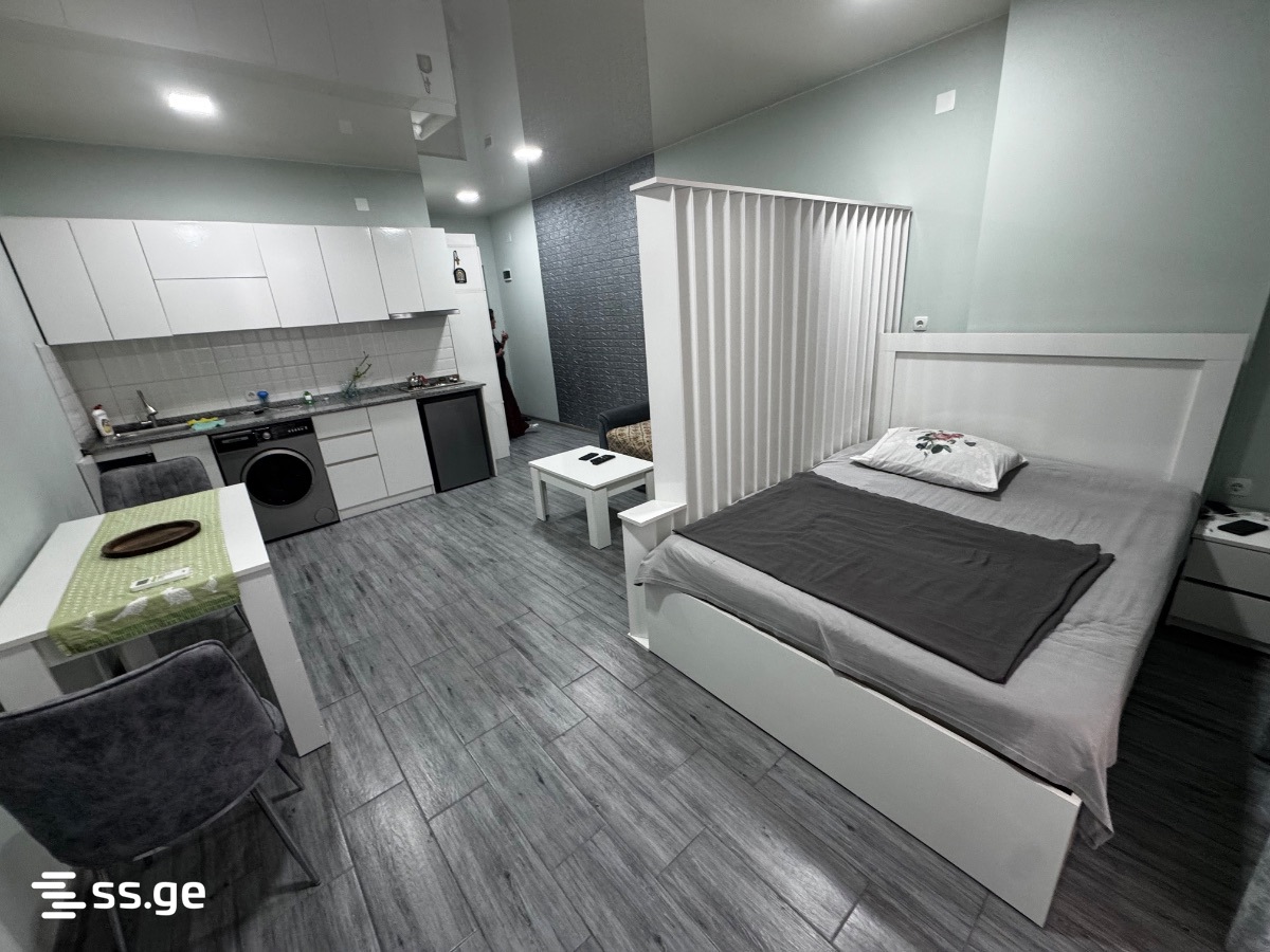 R. Nizharadze st. 9 - 1 rooms