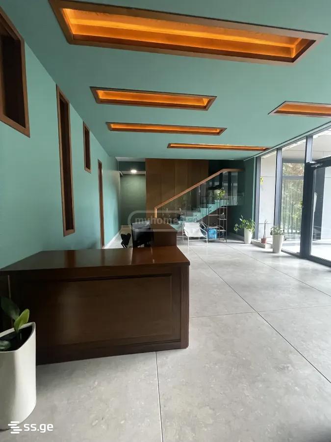Vasil Koptsov St. 76 - 3 rooms