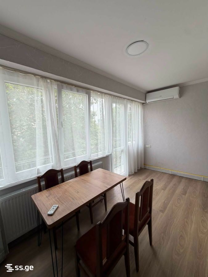 budapeshti st. 10 - 2 rooms