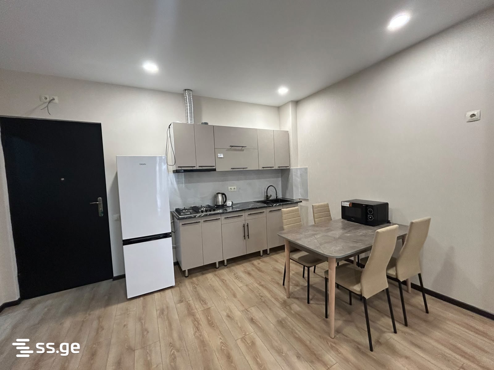 moskovi ave 38 - 1 rooms