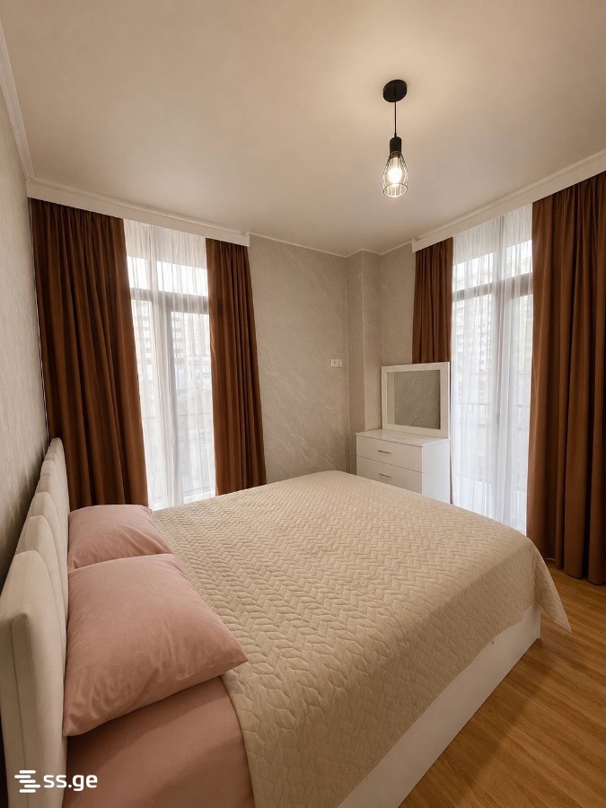 13 - 3 rooms