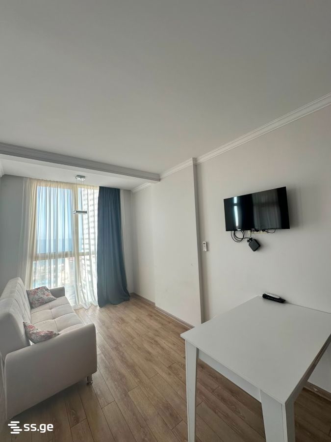 4 - 1 rooms
