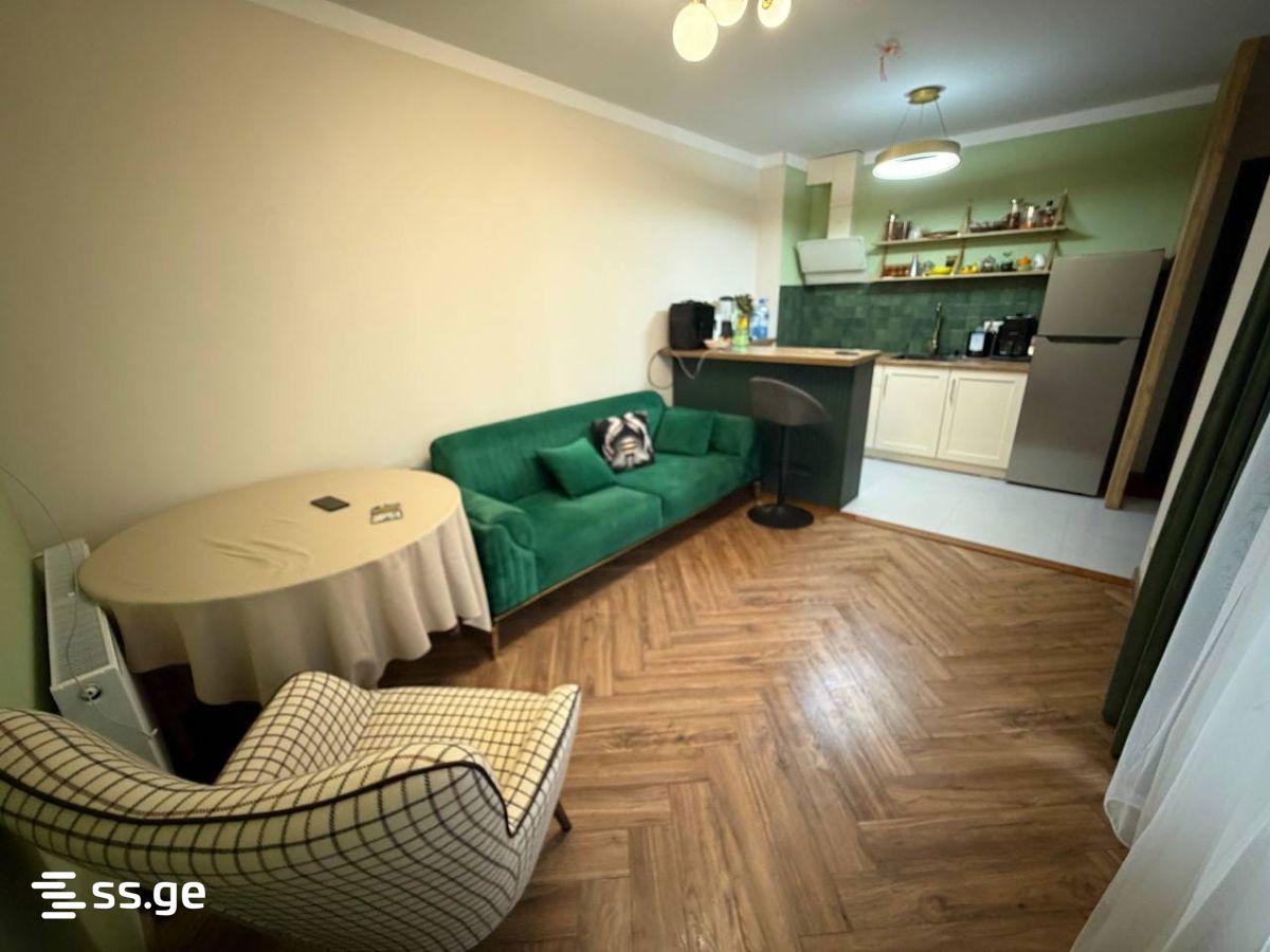 Lech and Maria Kaczynski street 1 - 1 rooms