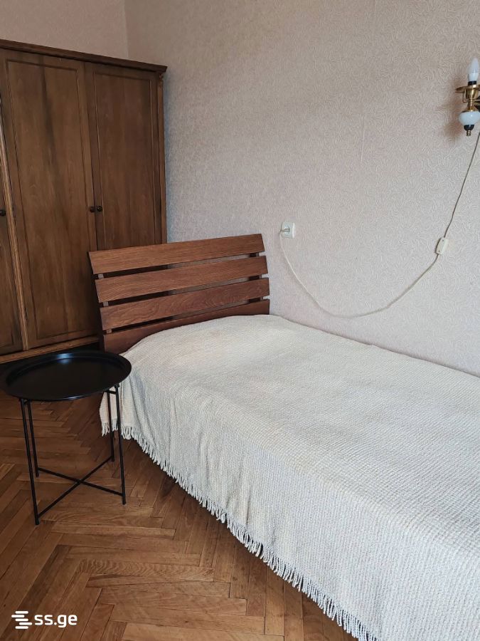 Dolidze st. 25 - 3 rooms