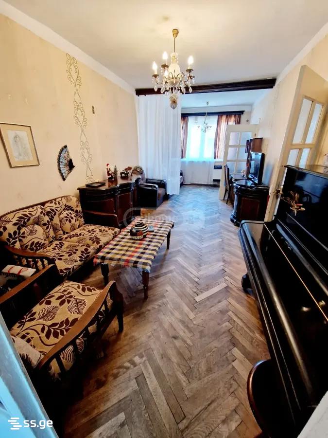 Beri Gabriel Salosi Ave. - 2 rooms