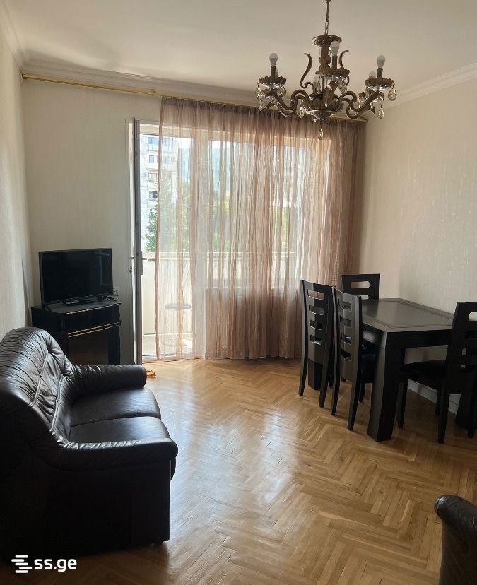 panaskerteli st. 9 - 2 rooms