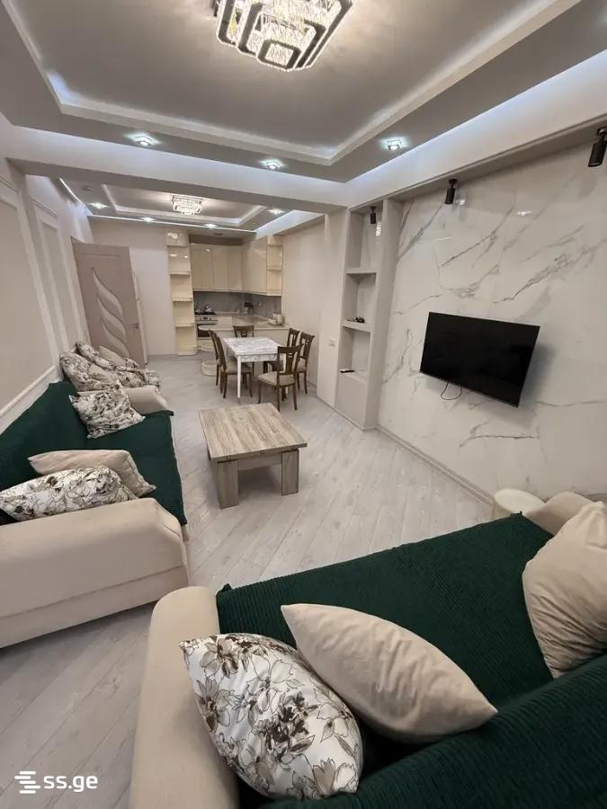 navtlugi st. 10 - 4 rooms