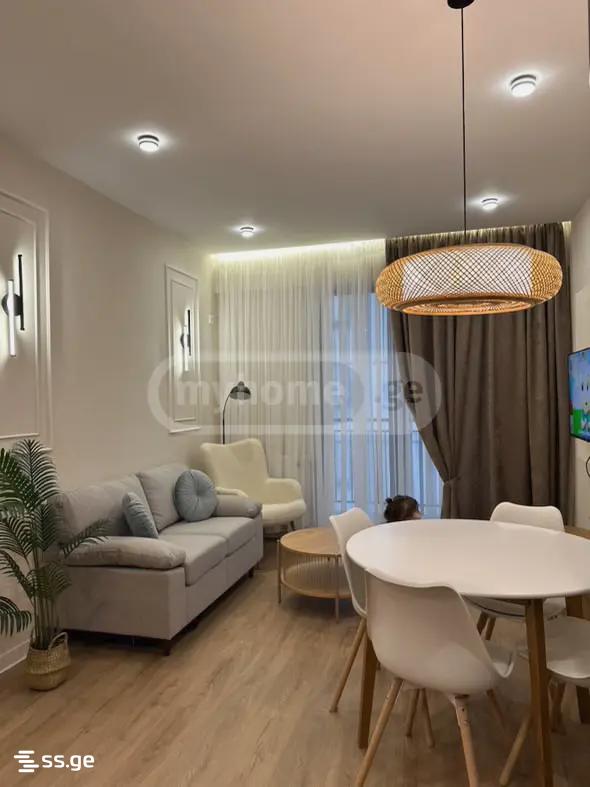 Nestan-Darejani st. 12 - 2 rooms