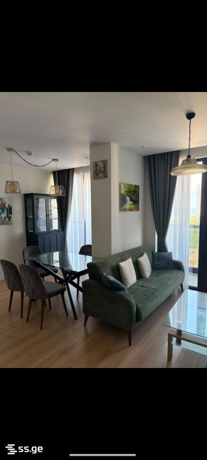 Lech and Maria Kaczynski street 5 - 3 rooms