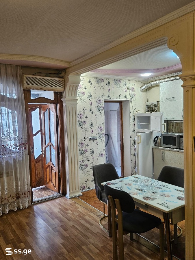 Sherif Khimshiashvili Ave 33 - 4 rooms