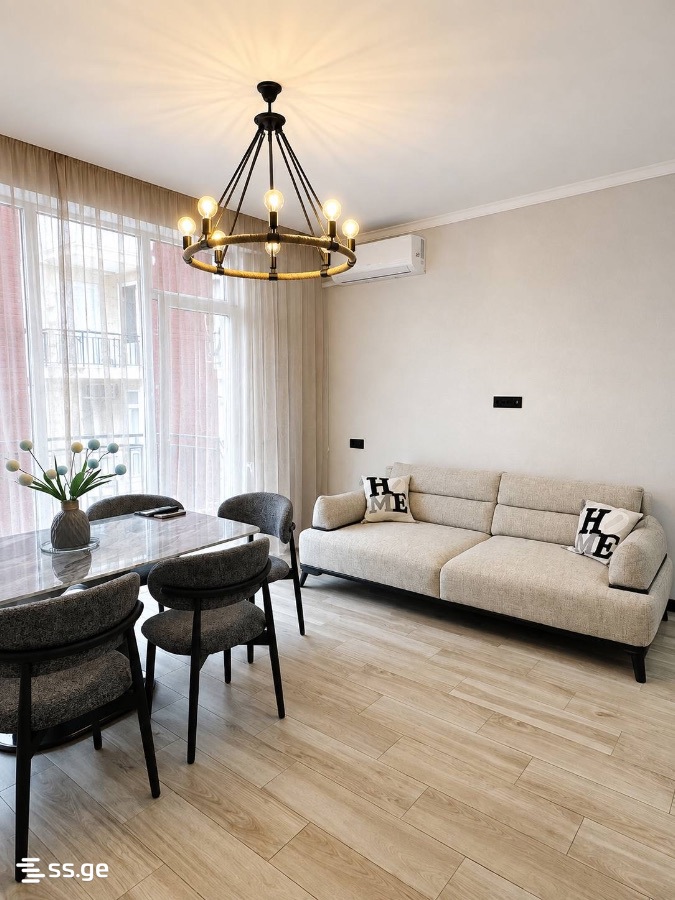 16 - 3 rooms