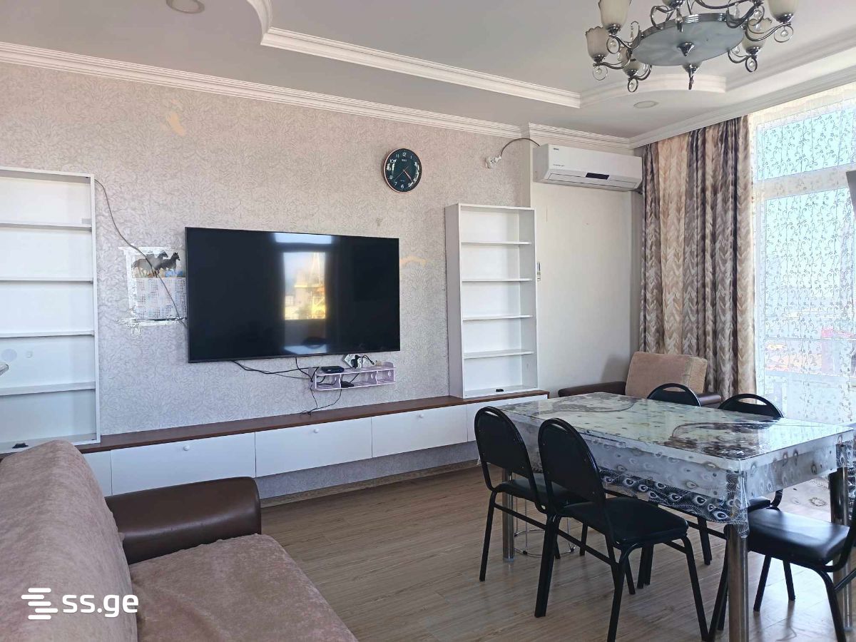 13 - 4 rooms