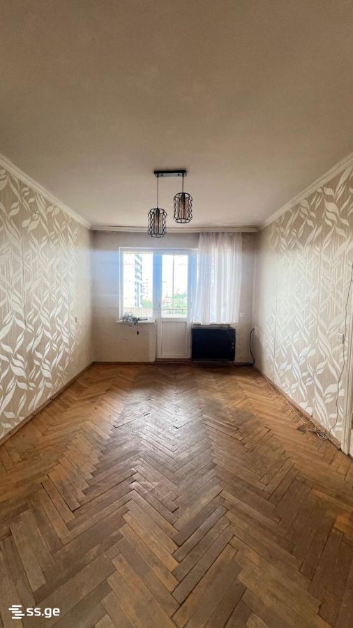 trialeti st. 18 - 2 rooms