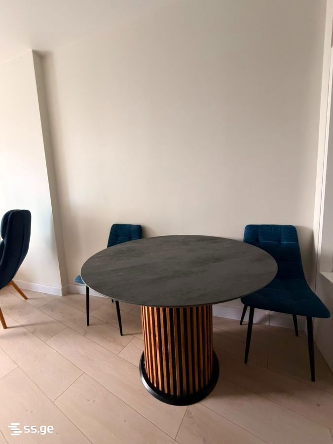 Lech and Maria Kaczynski street 1 - 1 rooms