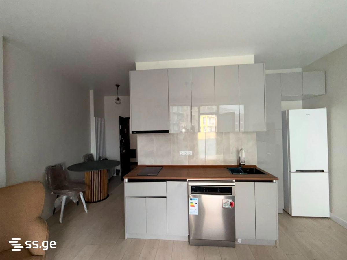 Lech and Maria Kaczynski street 1 - 1 rooms