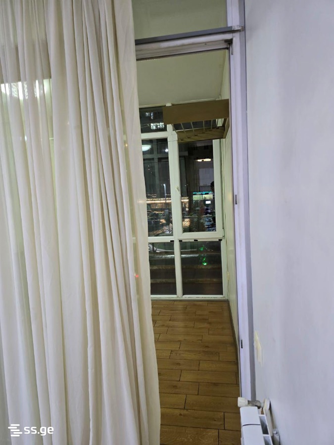 Khimshiashvili st. 4 - 3 rooms