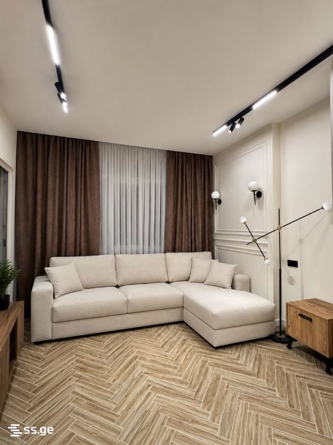 R. Nizharadze st. 5 - 3 rooms
