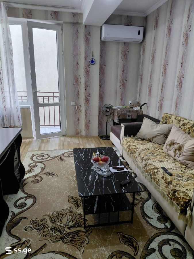 s. chilaia st. 0 - 2 rooms