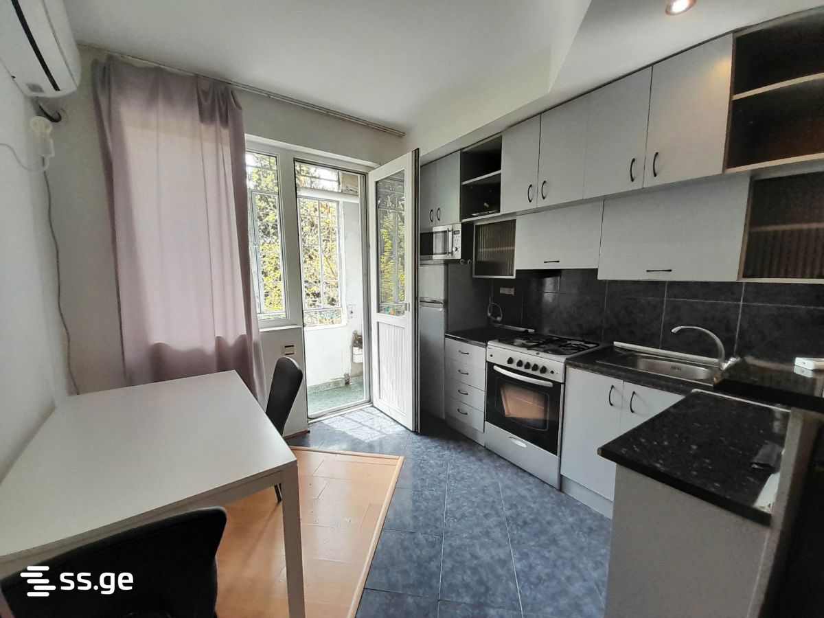 Chiladze st. 166/5 - 2 rooms
