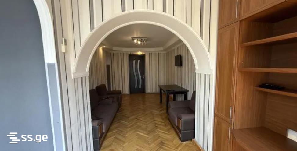Fanjikidze st. 10 - 3 rooms