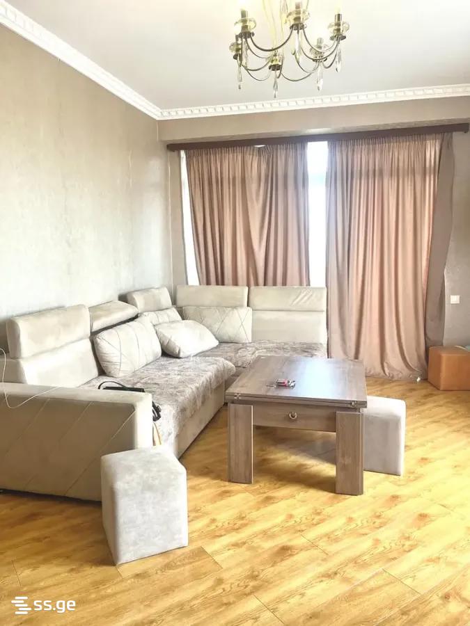 Mirian Mephe st. - 3 rooms