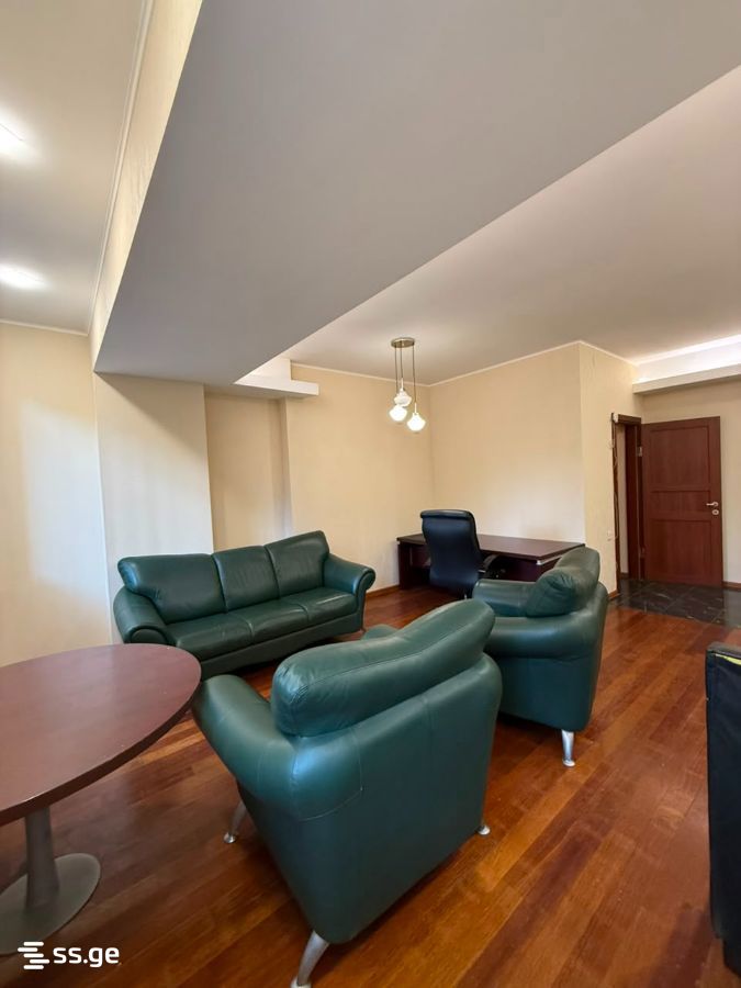 kekelidze st. 17 - 3 rooms