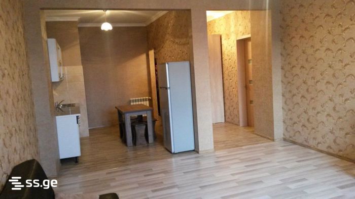 a.wereTlis avenue - 3 rooms