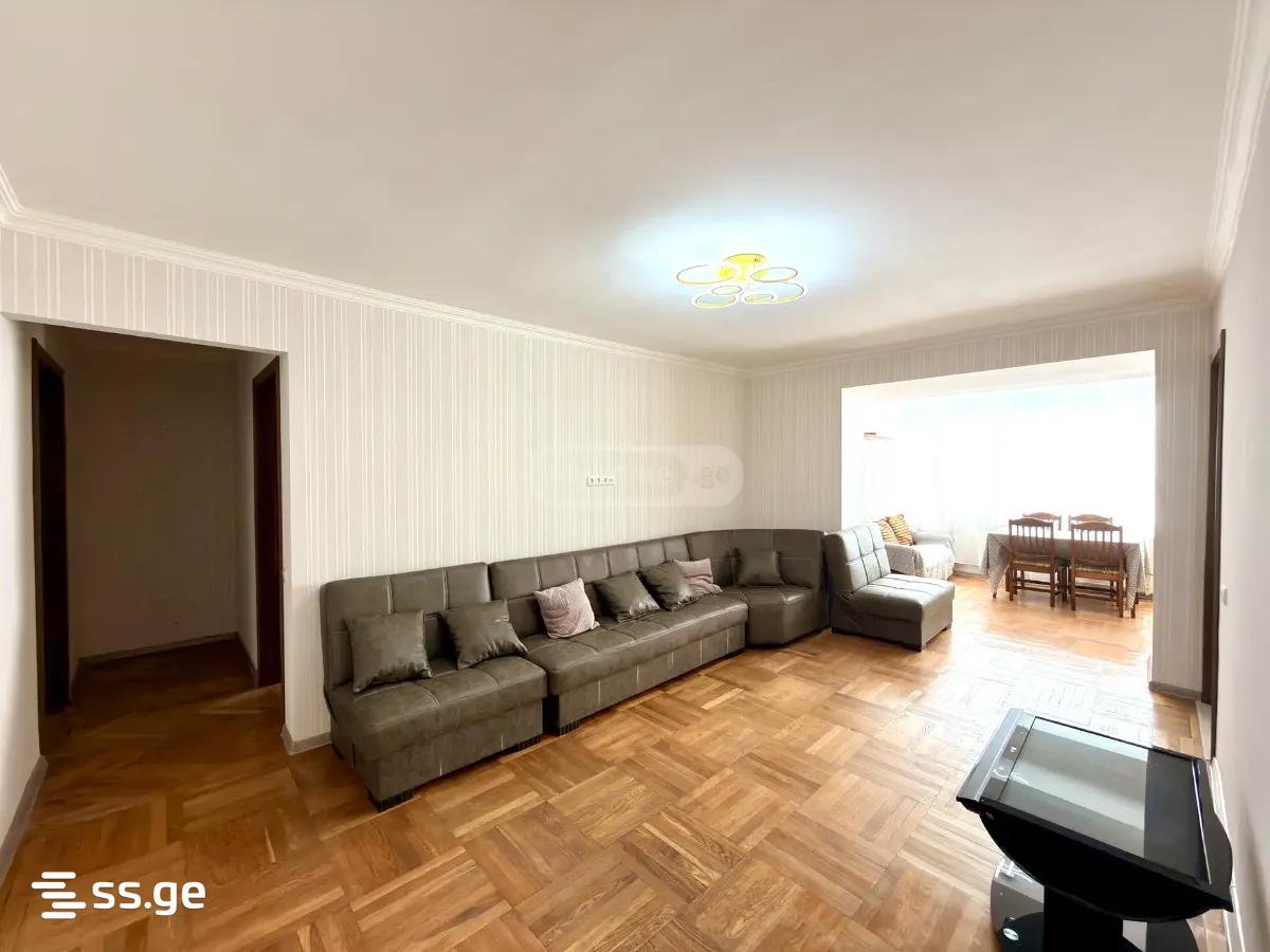 kostava st. - 5 rooms
