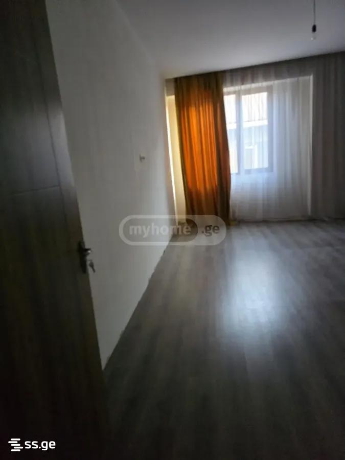Perini st. - 3 rooms