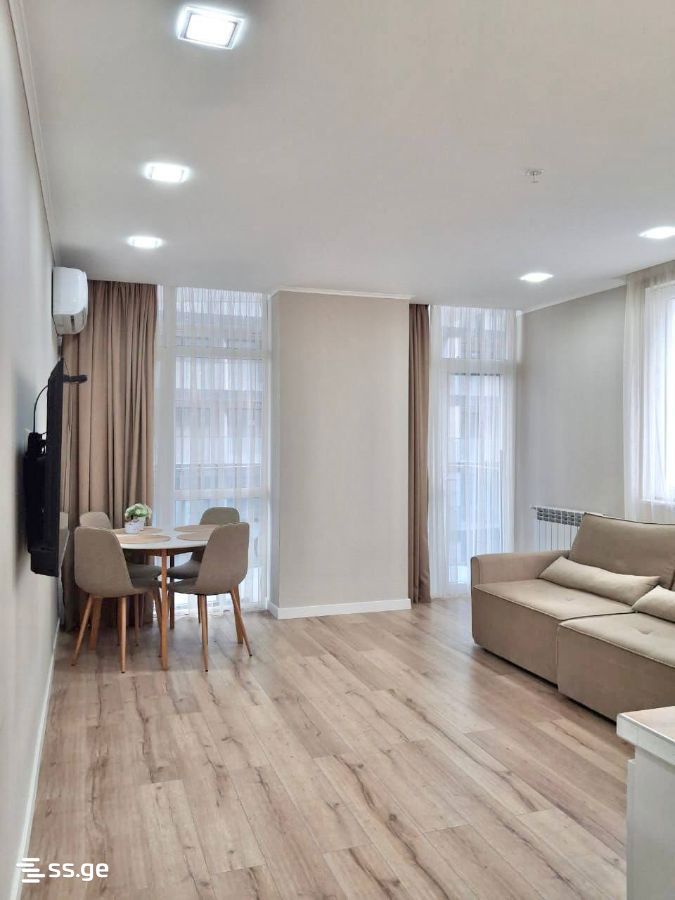 Lech and Maria Kaczynski street 19 - 2 rooms