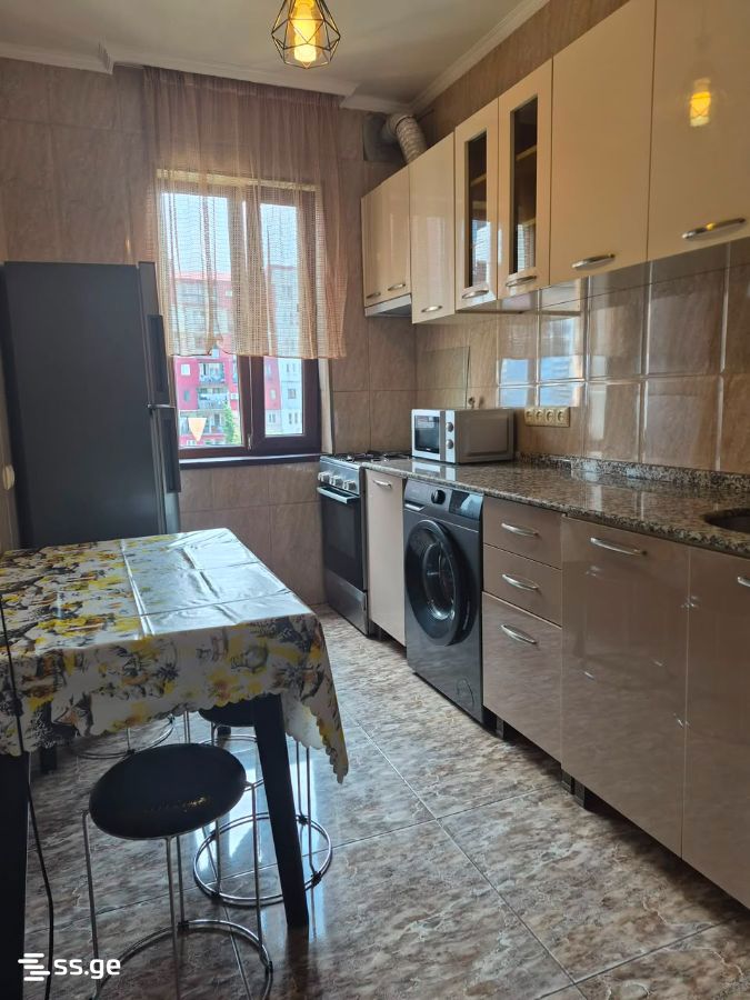 21 - 3 rooms