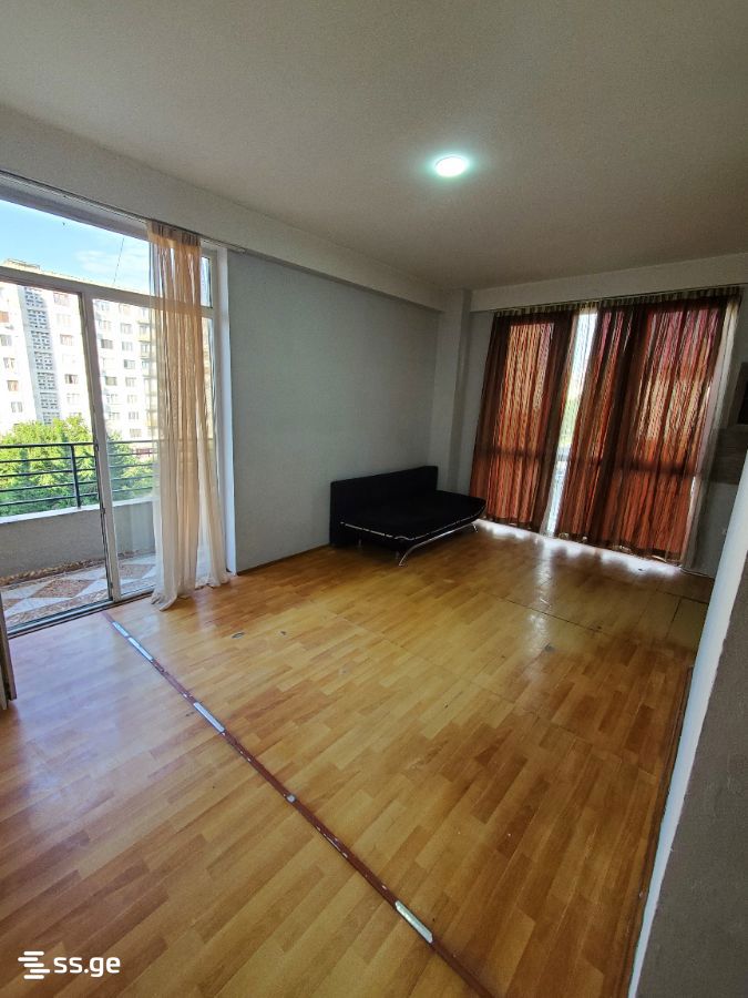 Gobronidze st. 11 - 2 rooms