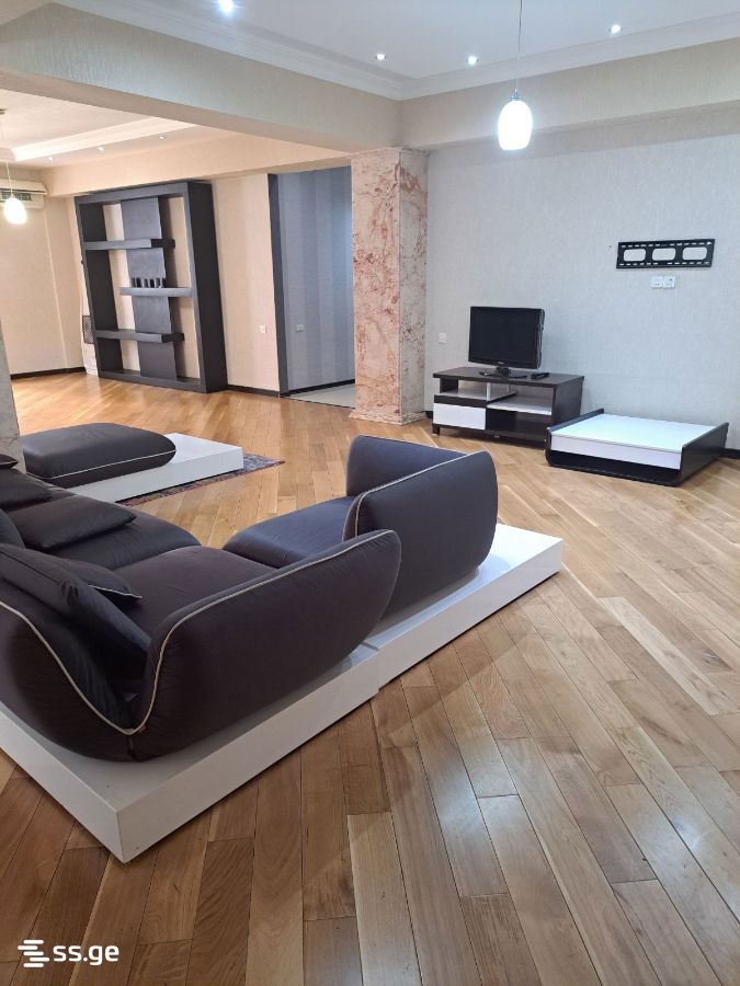 Kazbegi avenue - 5 rooms