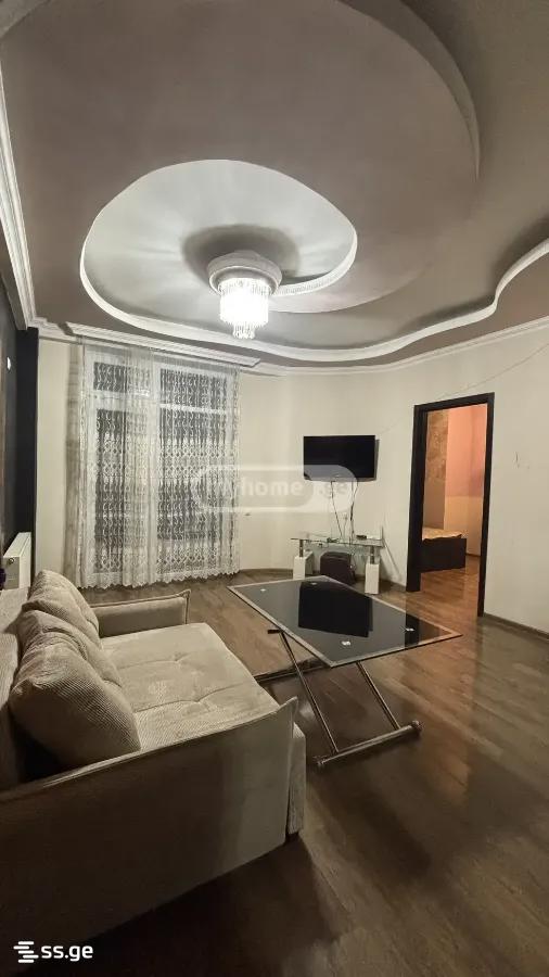 Bochorishvili st. 8 - 4 rooms
