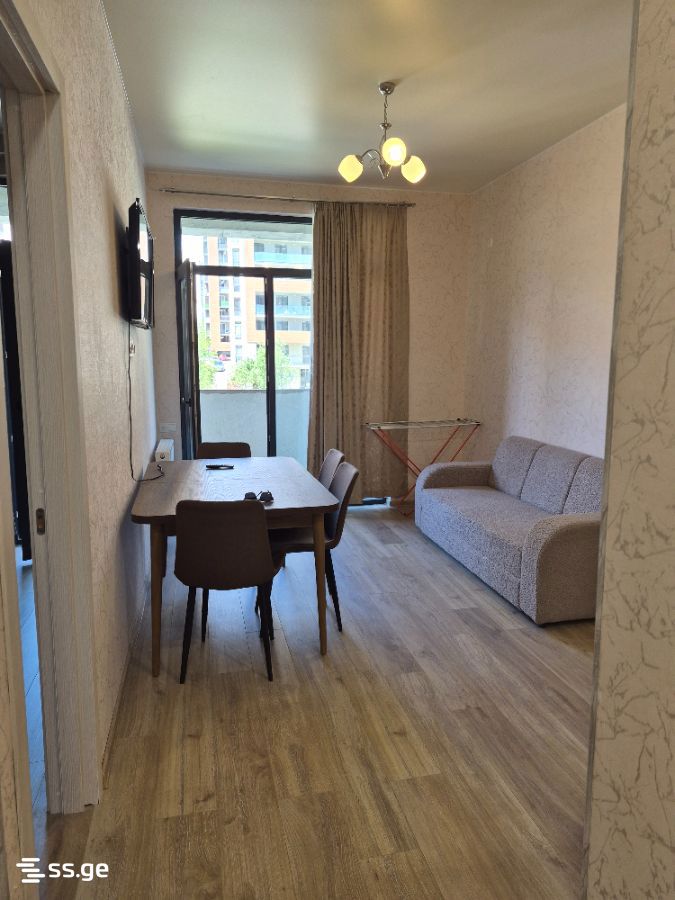 parnavaz mepe avenue 31ა - 3 rooms