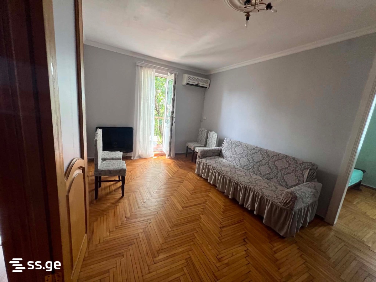 52/54 - 2 rooms