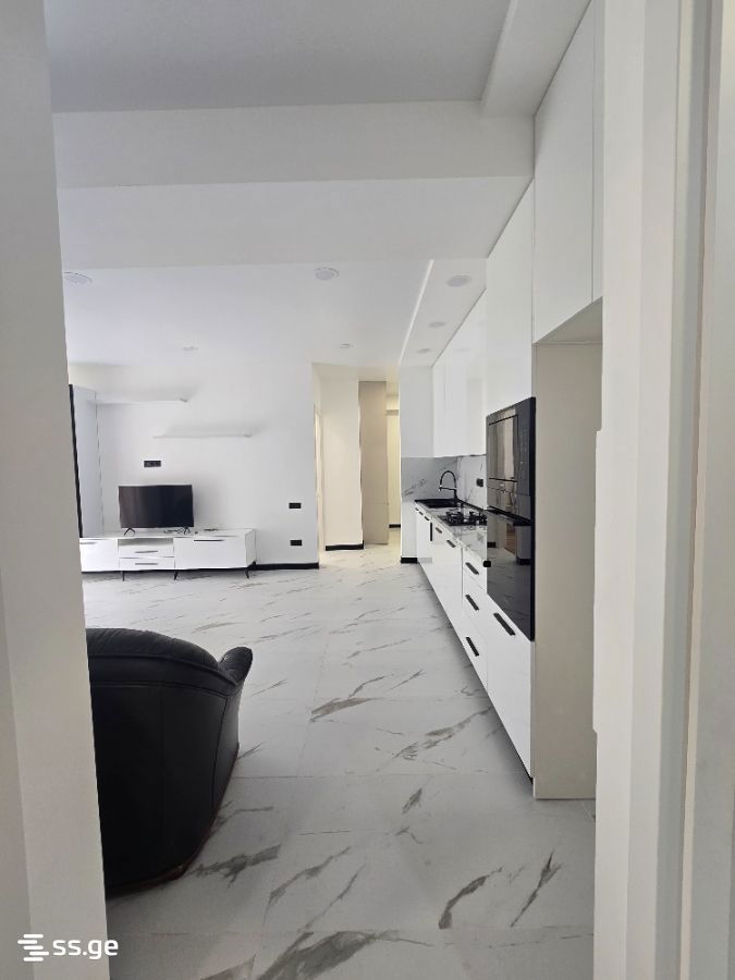chkondideli st. - 3 rooms