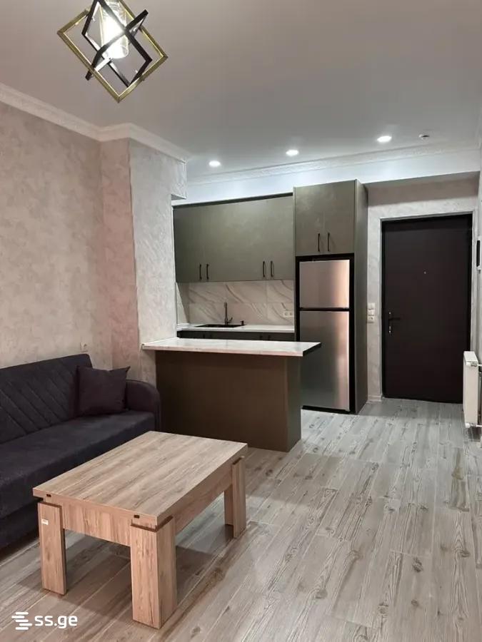 kaloubani st. 18 - 3 rooms