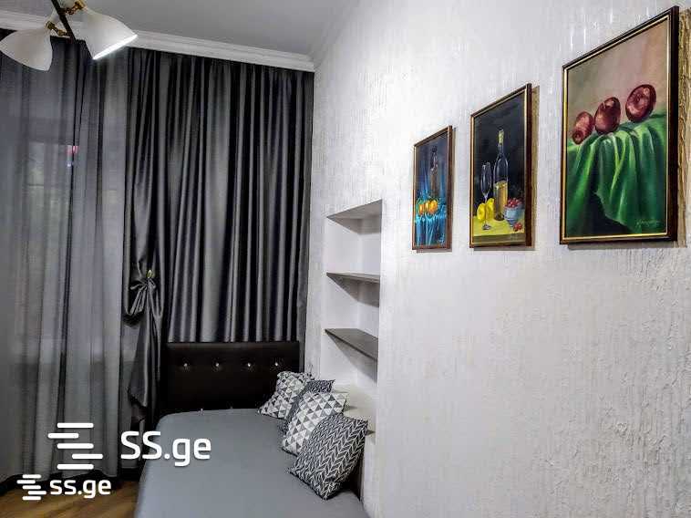 d. bakradze st. 0 - 1 rooms