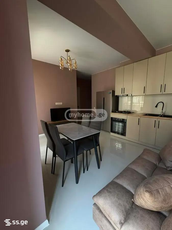 Straboni st. . - 3 rooms