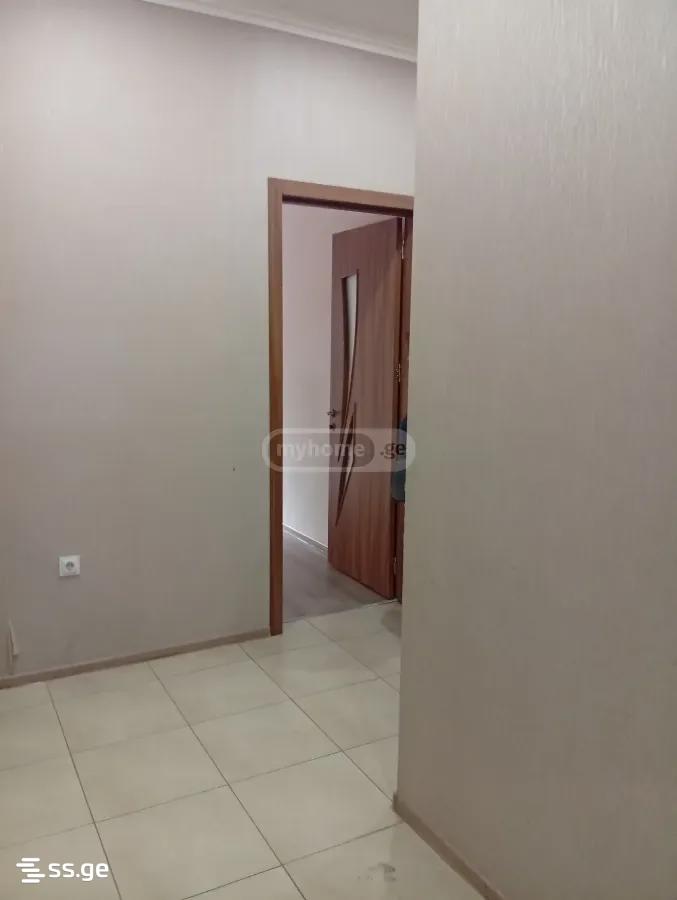 tashkenti st. 44 - 3 rooms