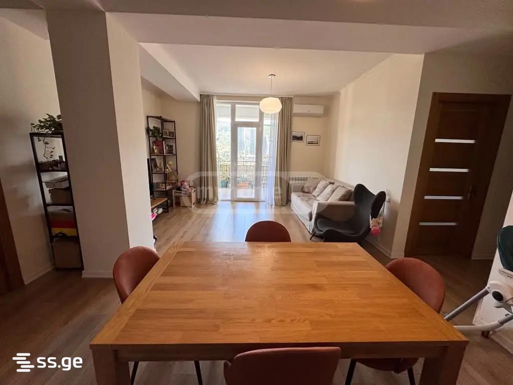 kutateladze st. 17 - 3 rooms