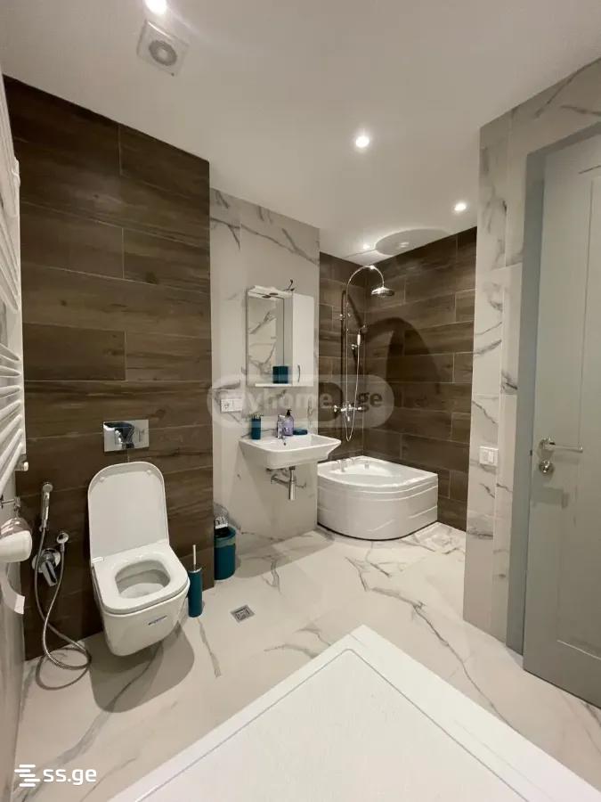 Marshal Archil Gelovani Ave. 5 - 3 rooms