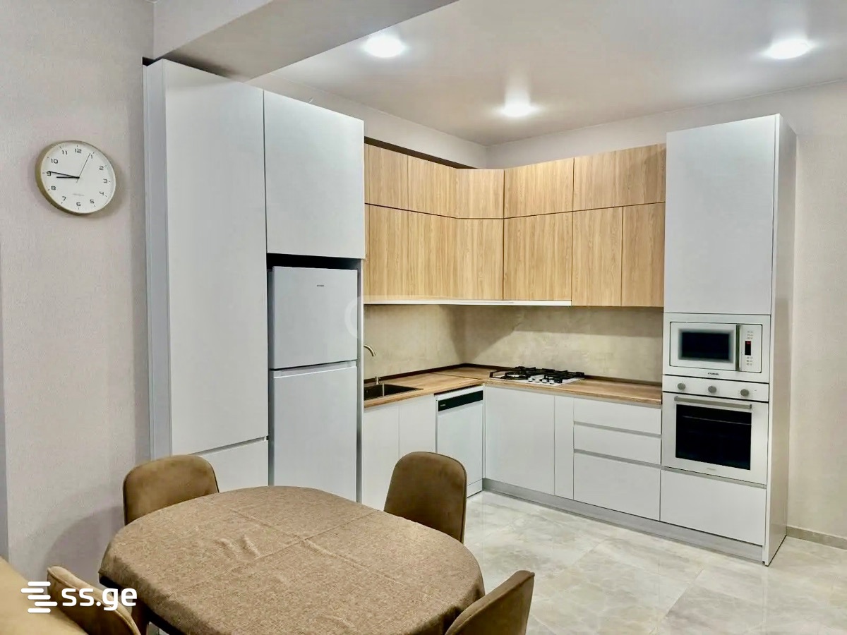 Nestan-Darejani st. 6 - 2 rooms