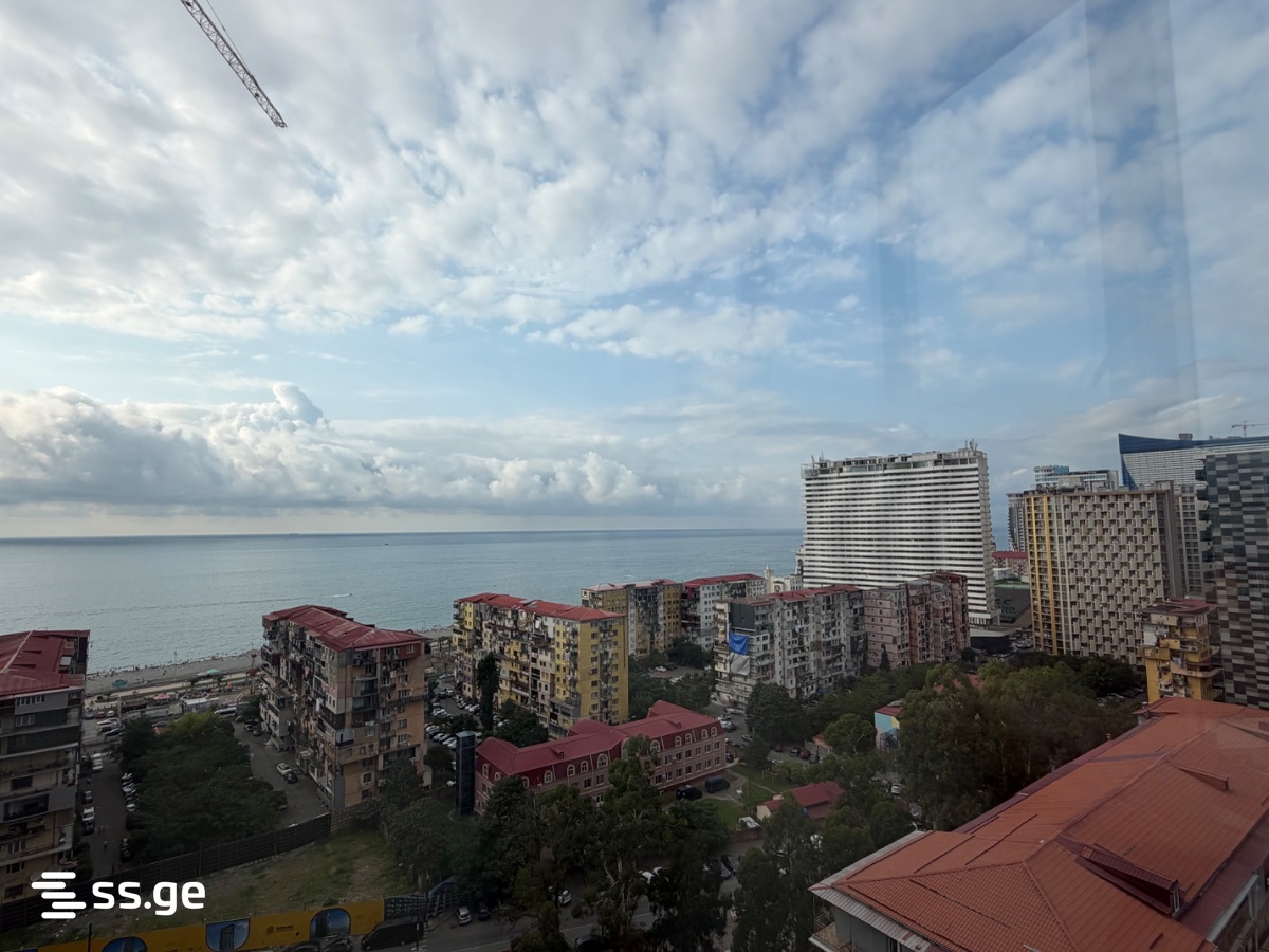 Sh. Inasaridze St. 4 - 3 rooms